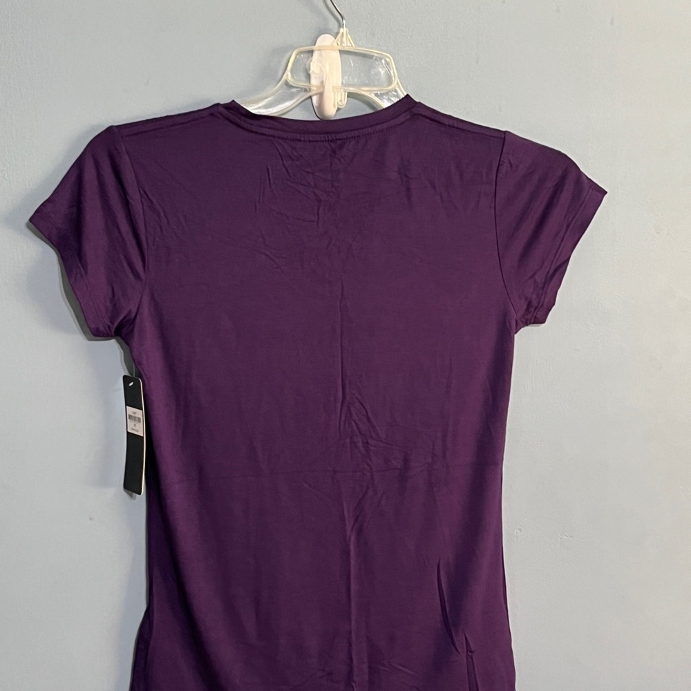 SELLING BeBe TOP for WOMEN SIZE M COLOR PURPLE SHORT SLEEVE BNWT - Picture 11 of 11